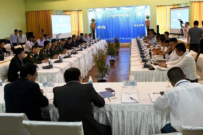  မြောက်ပိုင်းလေးဖွဲ့နဲ့ NRPC ကျိုင်းတုံမြို့မှာ ၂၀၁၉ ခုနှစ်၊ စက်တင်ဘာ ၁၇ ရက်က အပစ်ရပ်စဲရေးဆွေးနွေးနေစဉ်။ဓာတ်ပုံ -  NRPC (fb)