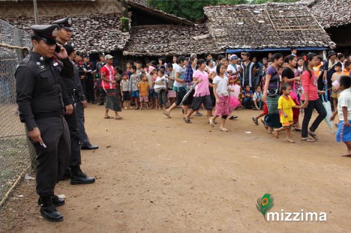 ထိုင်းမြန်မာနယ်စပ်က မယ်လဒုက္ခသည်စခန်းကို တွေ့ရစဉ်။ (ဓာတ်ပုံ- ဟောင်ဆာ၊ ရာမည)