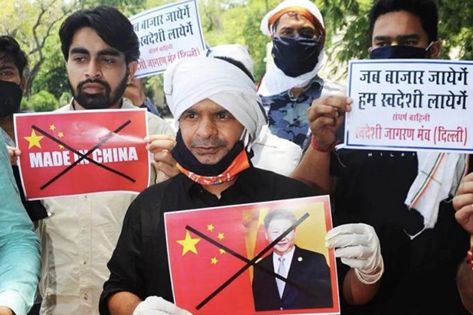 Indians stage a protest against China killing Indian soldiers during a Himalayan border standoff, on June 17, 2020. Photo: Twitter