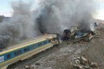 အီရန်နိုင်ငံမြောက်ပိုင်းတွင် ရထားနှစ်စင်း တိုက်၍ အနည်းဆုံးလူ ၃၁ ဦး သေဆုံးပြီး ဒါဇင်များစွာ ထိခိုက်ဒဏ်ရာရကြောင်း..............