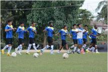 ရှမ်းယူနိုက်တက်အသင်းမှ နိို်င်ငံခြားသားကစားသမားသစ်များ လေ့ကျင့်ပြင်ဆင်နေစဉ် (ဓာတ်ပုံ-ရှမ်းယူနိုက်တက်)