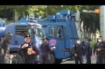 Embedded thumbnail for ထိုင်း အစာငတ်ခံဆန္ဒပြခေါင်းဆောင်ကို ရက် ၅၀ ကျော်အကြာမှာ အာမခံနဲ့ ပြန်လွှတ်ပေး 